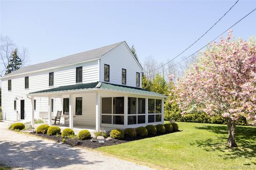 1270 Skunk Ln, Cutchogue, NY, 11935-1656 | Card Image