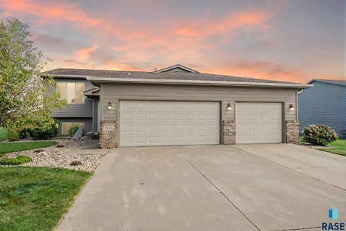 5116 Barbados St, Sioux Falls, SD, 57107 | Card Image
