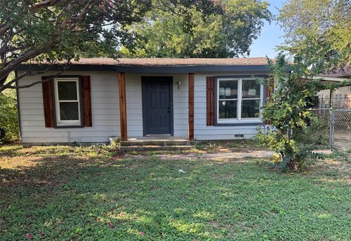 5436 Laster Rd, Fort Worth, TX, 76119-6521 | Card Image
