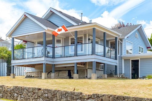 9856 Cedar St, Chemainus, BC, V0R1K0 | Card Image