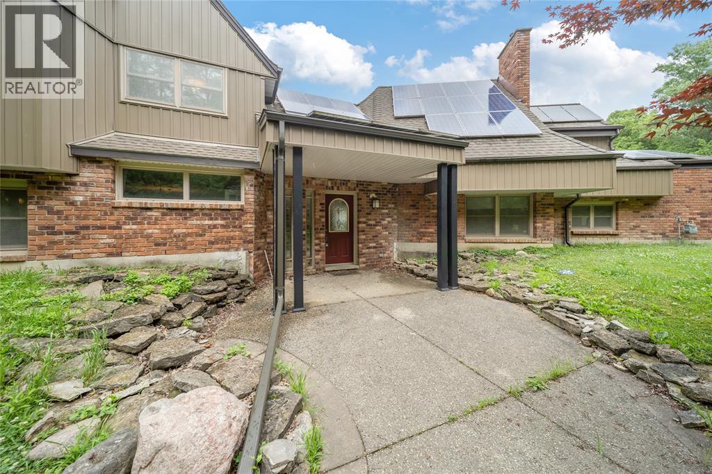 Residential in Lambton Shores 3