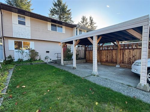 382 Chamiss Cres, Gold River, BC, V0P1G0 | Card Image