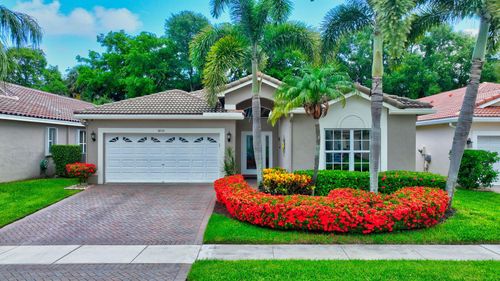 9832 Lemonwood Dr, Boynton Beach, FL, 33437-5454 | Card Image