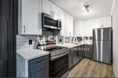 212-2809 N Los Felices Cir E, Palm Springs, CA, 92262-0601 | Card Image