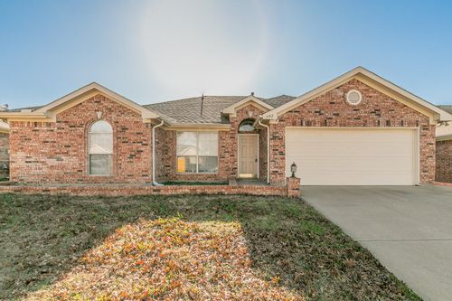 602 Joy Ln, Mansfield, TX, 76063-7664 | Card Image