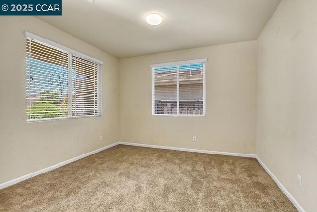 Living Room | Image 4