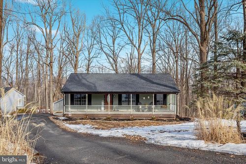 67 Pocahontas Rd, FRONT ROYAL, VA, 22630-5711 | Card Image