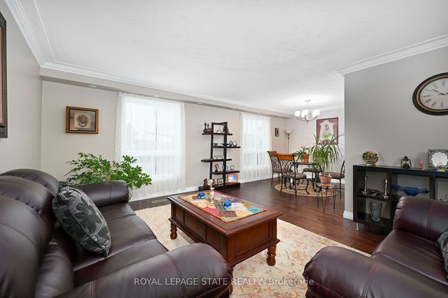 14 Joy Crt, House other with 3 bedrooms, 2 bathrooms and 4 parking in Hamilton ON | Image 7