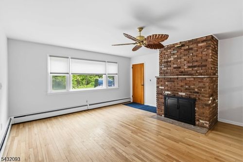 1-15 Emmet Ave, Morristown, NJ, 07960-3117 | Card Image