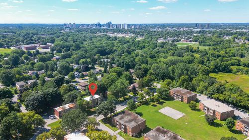 81 King Edward Ave, London, ON, N5Z3S7 | Card Image