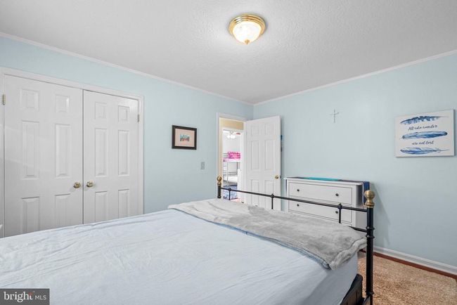 986 Stuart Dr, House other with 4 bedrooms, 3 bathrooms and null parking in FRONT ROYAL VA | Image 17