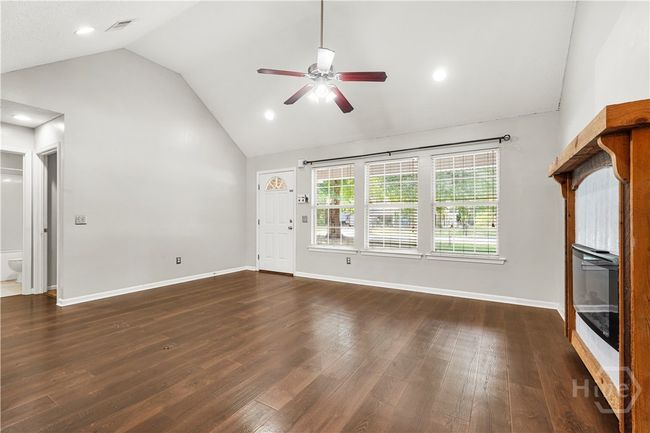125 Crossing Cir, House other with 3 bedrooms, 2 bathrooms and null parking in Rincon GA | Image 9