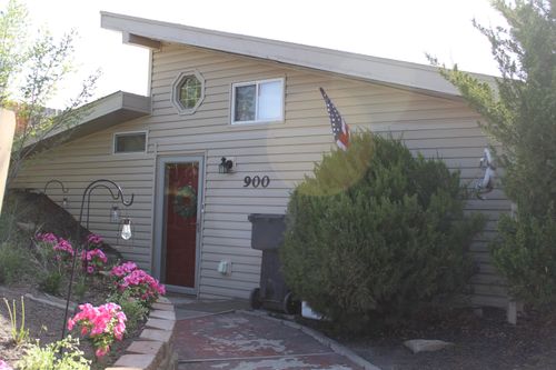 900 3rd Ave, Edgemont, SD, 57735-4923 | Card Image