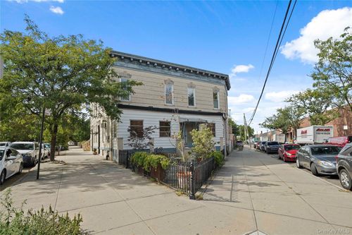 6157 Linden St, Ridgewood, NY, 11385-3322 | Card Image