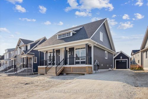 163 Sugar Maple St, Blue Mountains, ON, L9Y | Card Image