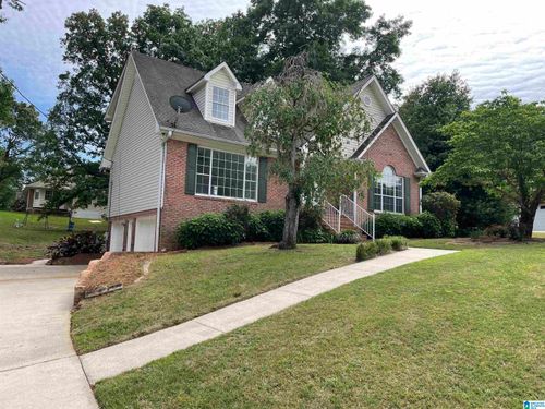 1425 8th Pl, PLEASANT GROVE, AL, 35127-3404 | Card Image