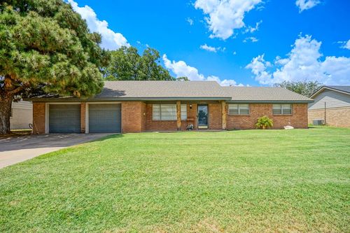 2306 Cimmaron Ave, Midland, TX, 79705-7301 | Card Image