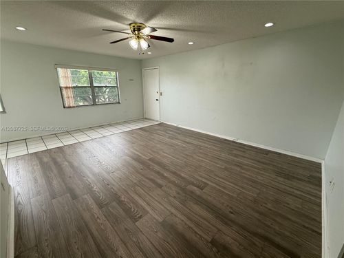 314r-150 Sw 134th Way, Pembroke Pines, FL, 33027-1603 | Card Image