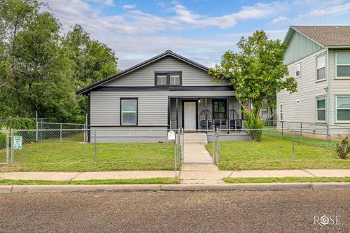 411 N Bishop St, San Angelo, TX, 76901-1708 | Card Image