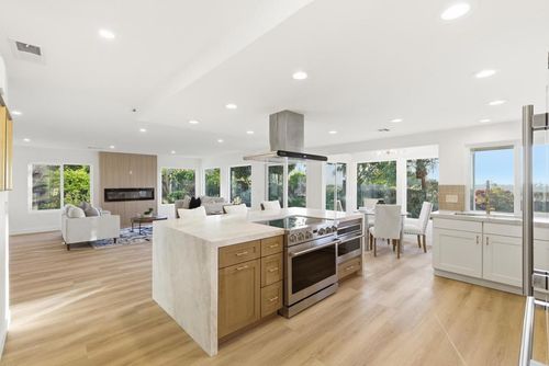 2830 Esturion Pl, Carlsbad, CA, 92009-4416 | Card Image