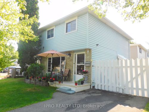 479 Pinetree Cres, Cambridge, ON, N3H4X4 | Card Image