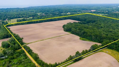19701 Kluver Rd, New Buffalo, MI, 49117 | Card Image