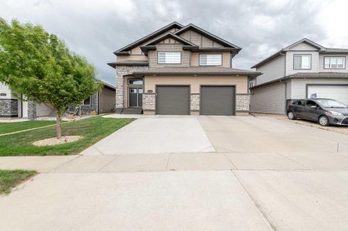 15017 104a Street, Rural Grande Prairie No. 1, County of, AB, T8X0M9 | Card Image