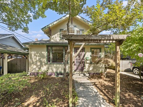 3917 Se Tibbetts St, Portland, OR, 97202 | Card Image