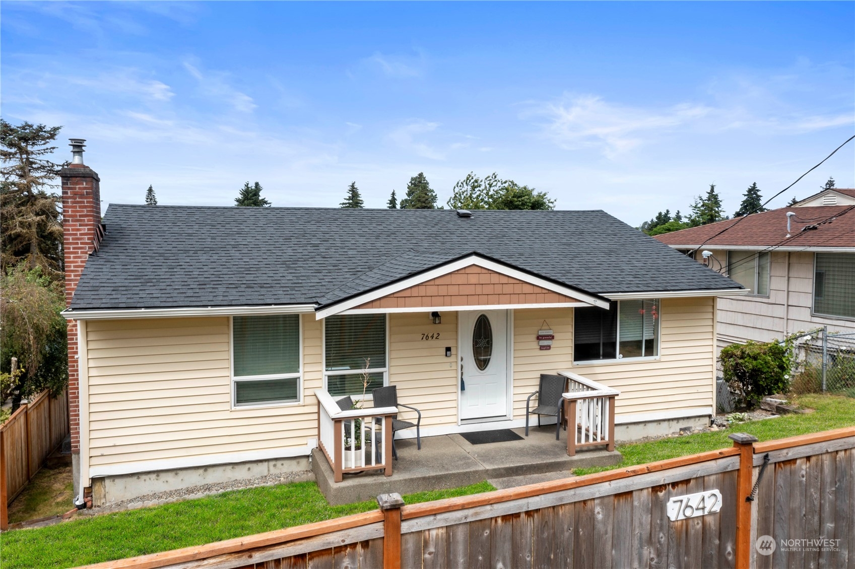 Thompson Ave, Tacoma, WA 98408