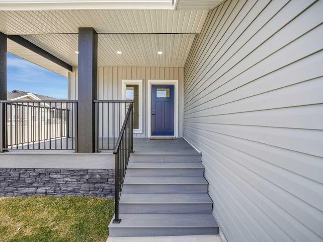 40 Erica Dr, House other with 3 bedrooms, 2 bathrooms and 2 parking in Lacombe AB | Image 4