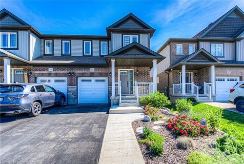 25 Isaac St, Elmira, ON, N3B0E2 | Card Image