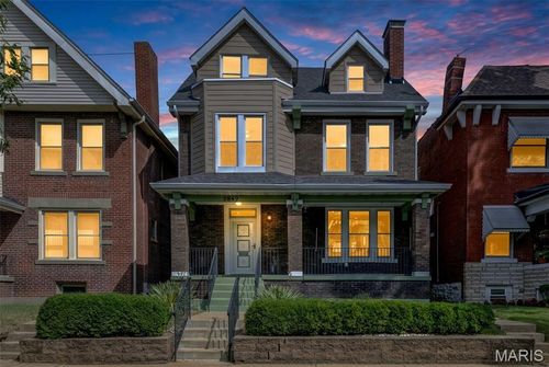 5849 De Giverville Ave, Saint Louis, MO, 63112-1616 | Card Image