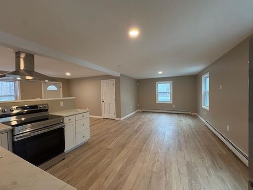 2-60 Charles St, Farmington, NH, 03835-3141 | Card Image