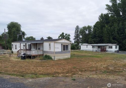 3150-3164 3150 Valley Rd Ne, Moses Lake, WA, 98837-8729 | Card Image