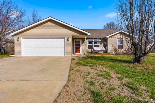 200 Northfield Drive, Manhattan, KS, 66502 | Card Image