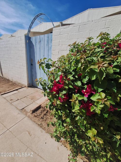 h9-1725 S Jones Boulevard, Tucson, AZ, 85713 | Card Image