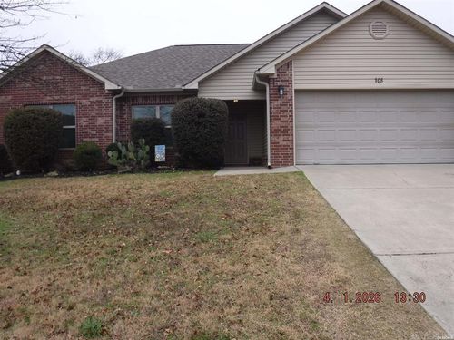 108 Durham Loop, Hot Springs, AR, 71913-6961 | Card Image