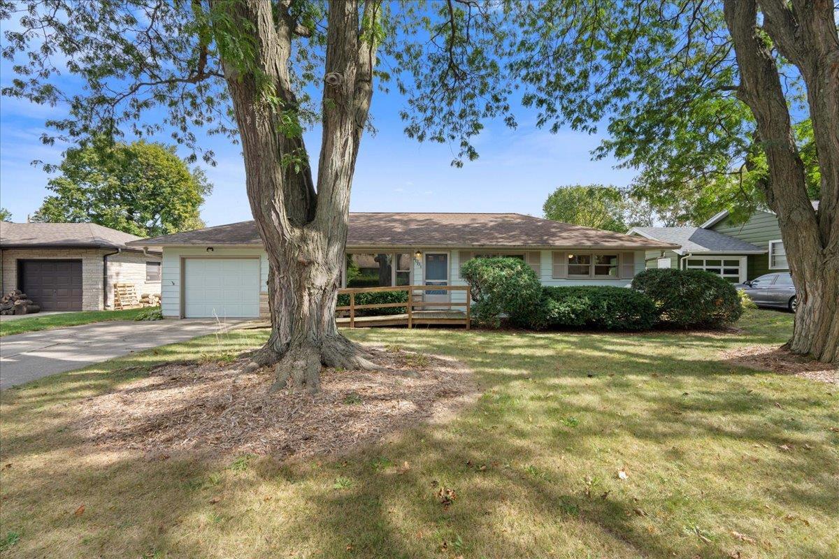 Axel Ave, Madison, WI 53711