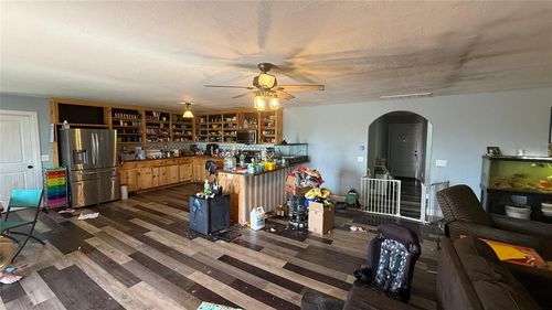 8400 Alfadale St, Union City, OK, 73090-6651 | Card Image