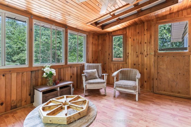 10979 Highway 118, House other with 3 bedrooms, 1 bathrooms and 8 parking in Algonquin Highlands ON | Image 18