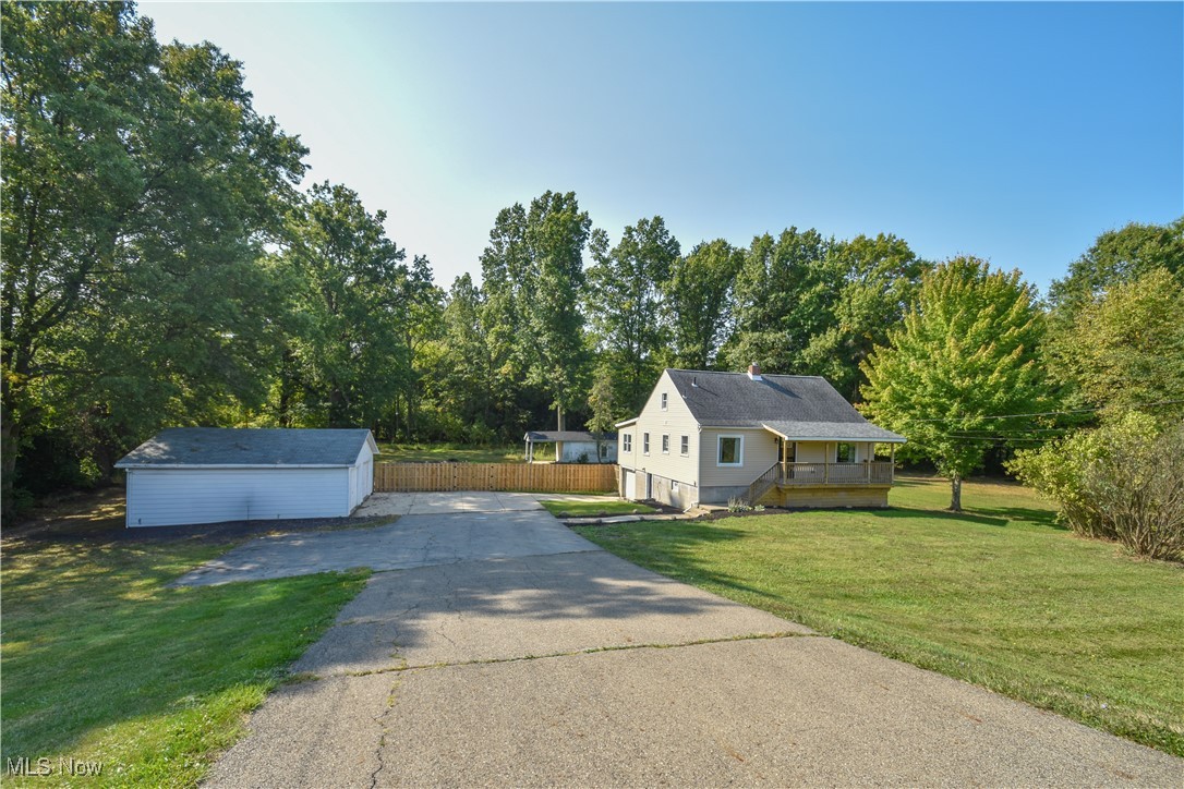 Kirk Rd, Austintown, OH 44515