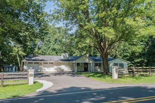 698 Brookfall Dairy Rd, Elkin, NC, 28621-8418 | Card Image