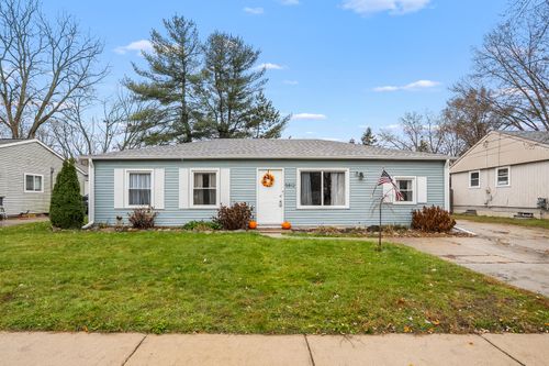 5812 Deerfield St, Portage, MI, 49024-1272 | Card Image