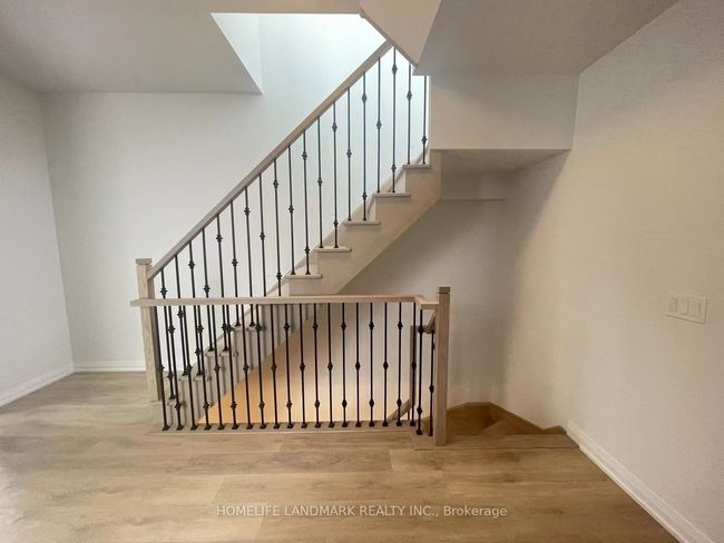TH60 - 1060 Portage Pky, Condo with 3 bedrooms, 2 bathrooms and 1 parking in Vaughan ON | Image 18