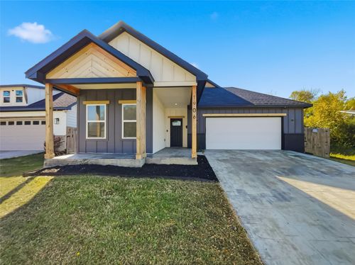 1906 Avenue B, Fort Worth, TX, 76104-5509 | Card Image