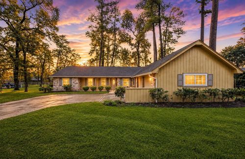 714 Golden Bear Ln, Kingwood, TX, 77339-2910 | Card Image