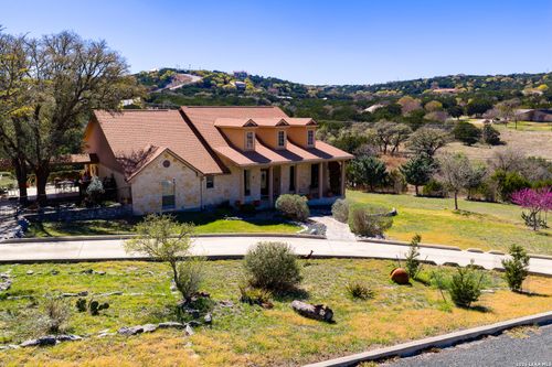 113 Springbranch Dr, Kerrville, TX, 78028 | Card Image