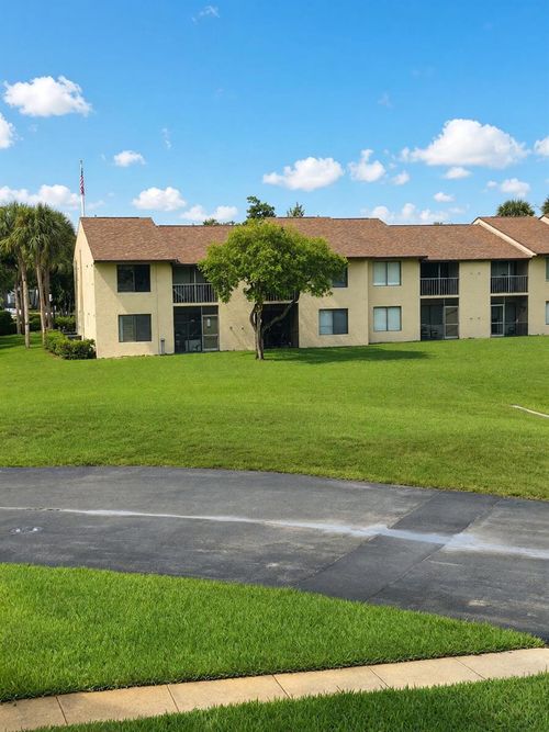 202-6716 Palmetto Cir S, Boca Raton, FL, 33433-3573 | Card Image