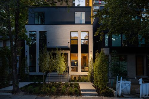 20A Gormley Ave, Toronto, ON, M4V1Y8 | Card Image