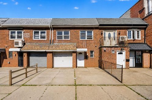 10345 118th St, South Richmond Hill, NY, 11419-1919 | Card Image